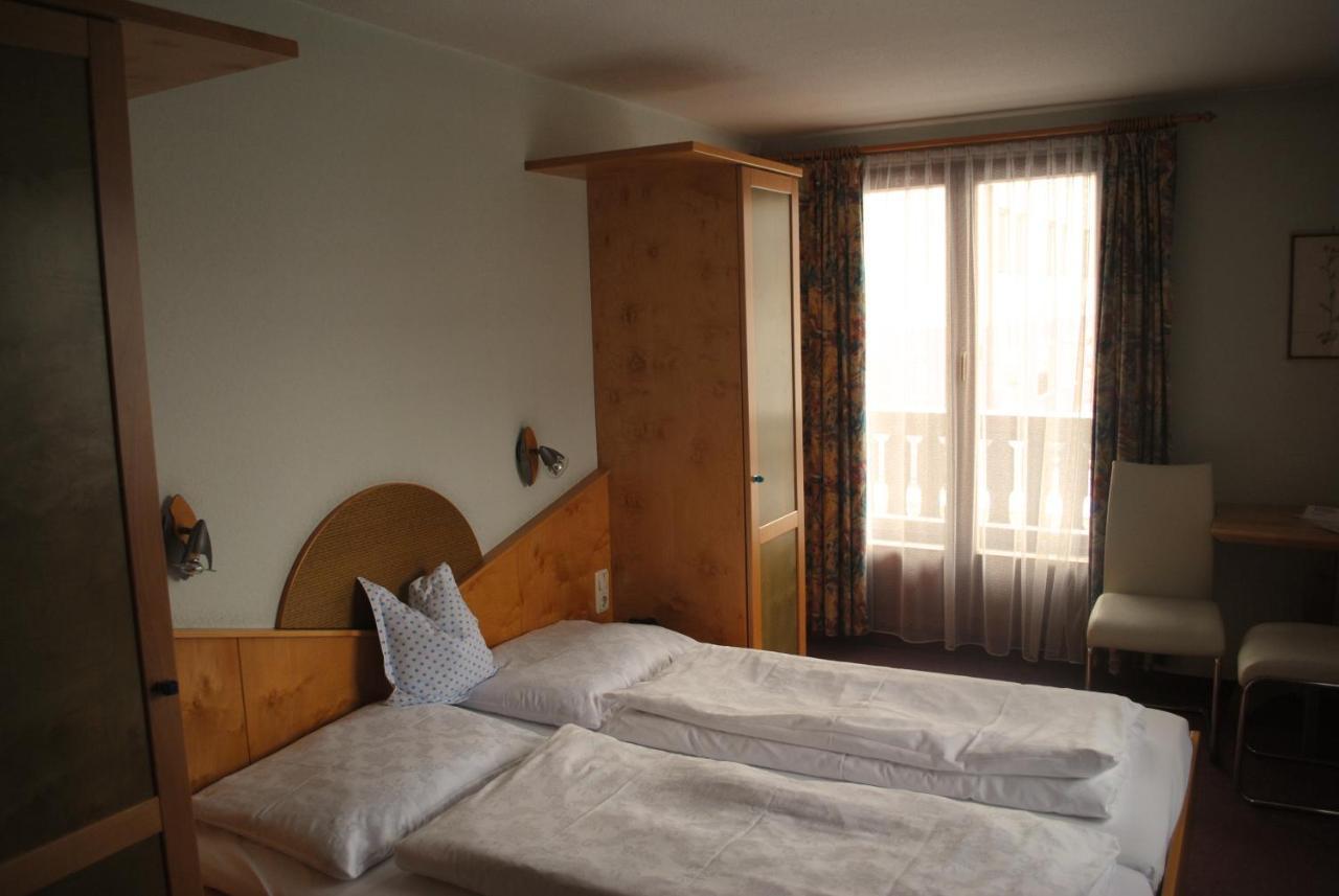 Pension Lachmayr Kaprun Zimmer foto
